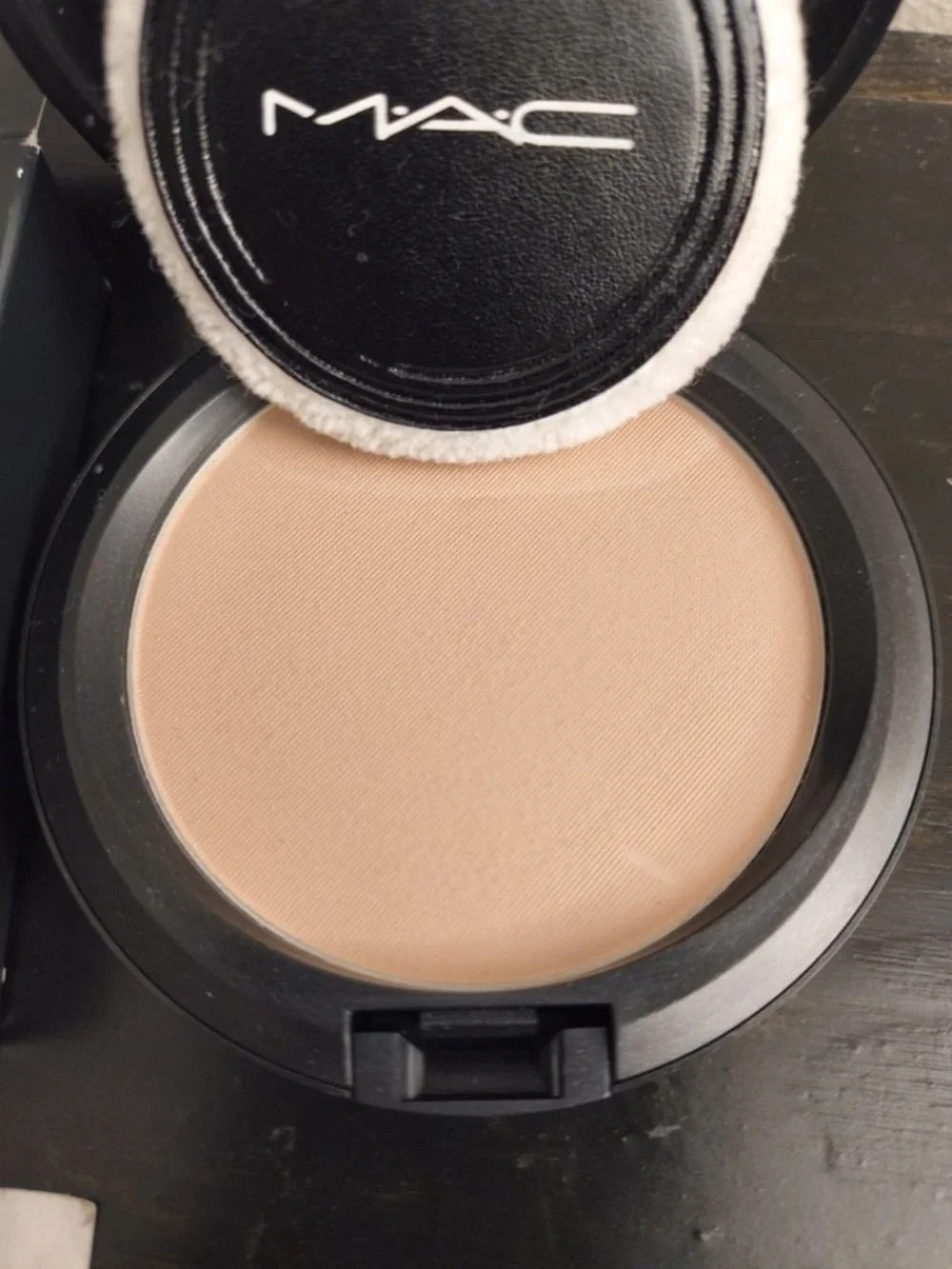 M.A.C Mac Blot Powder MEDIUM 0.42 Oz - READ DESCRIPTION